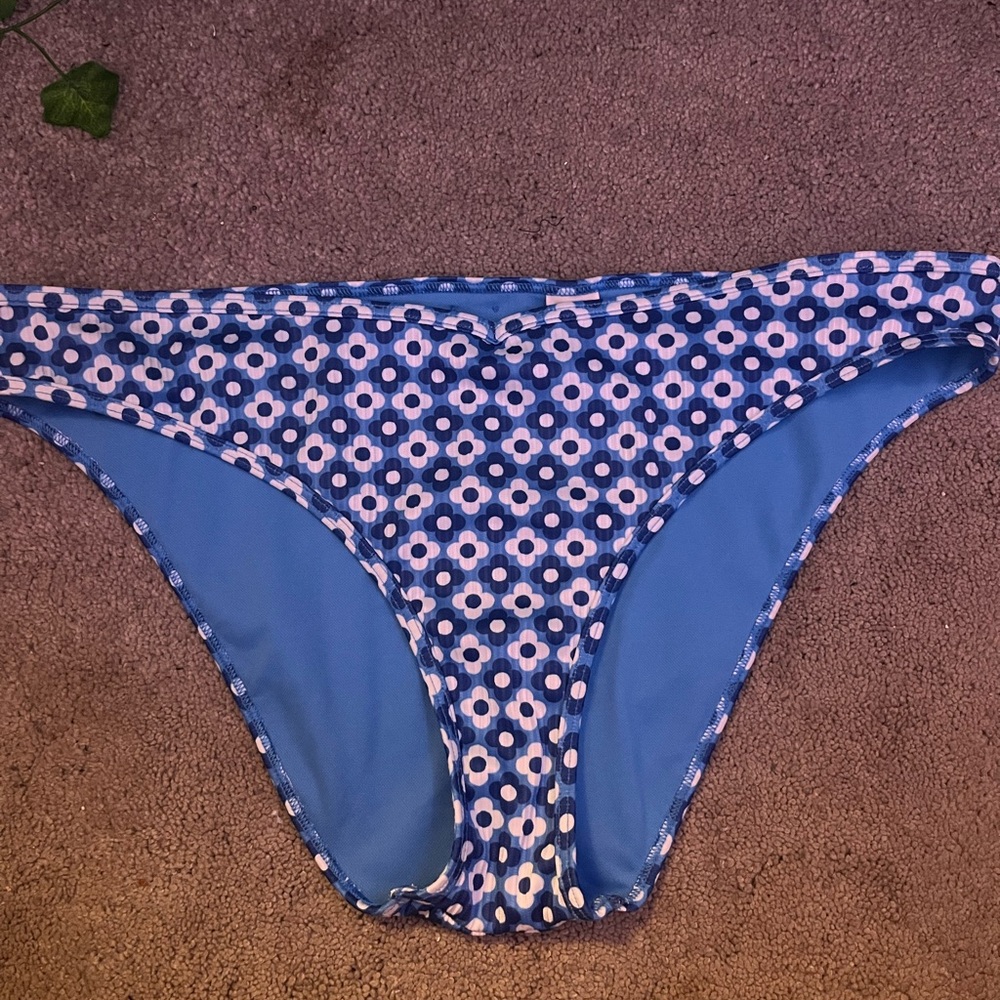 Hollister Blue and White Geometric Bikini